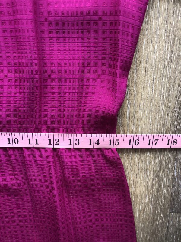 Vintage Clothing for 5'3" and Under 100% Silk Size 6 Dress - Image 8