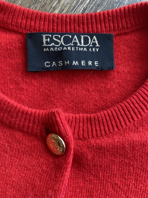 Escada Margaretha Lev Red Cashmere Button-down Sweater Size 40 - Image 6