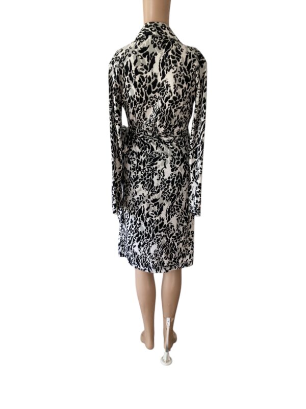 Express Real Wrap Size 5/6 Animal Print Dress - Image 3