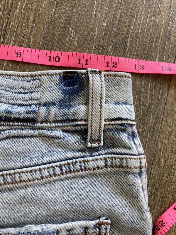 Revice High Rise Size 26 Vintage Wash Jeans - Image 8