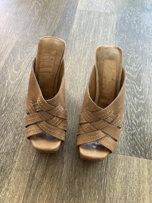 Michael KORS High heeled Platform Size 6M Clogs