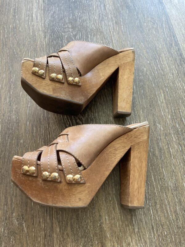 Michael KORS High heeled Platform Size 6M Clogs - Image 3