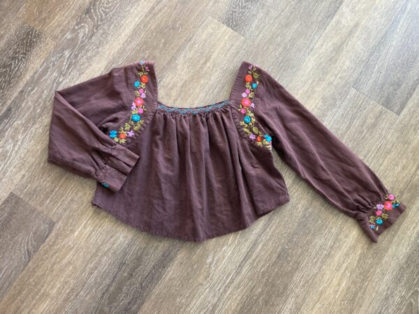 Embroidered Square Neckline Cropped Bohemian XS/S Top - Image 4